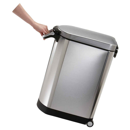 simplehuman 30 Liter Large Pet Food Storage Container, Brushed Stainless Steel for Dog Food, Cat Food, and Bird Feed