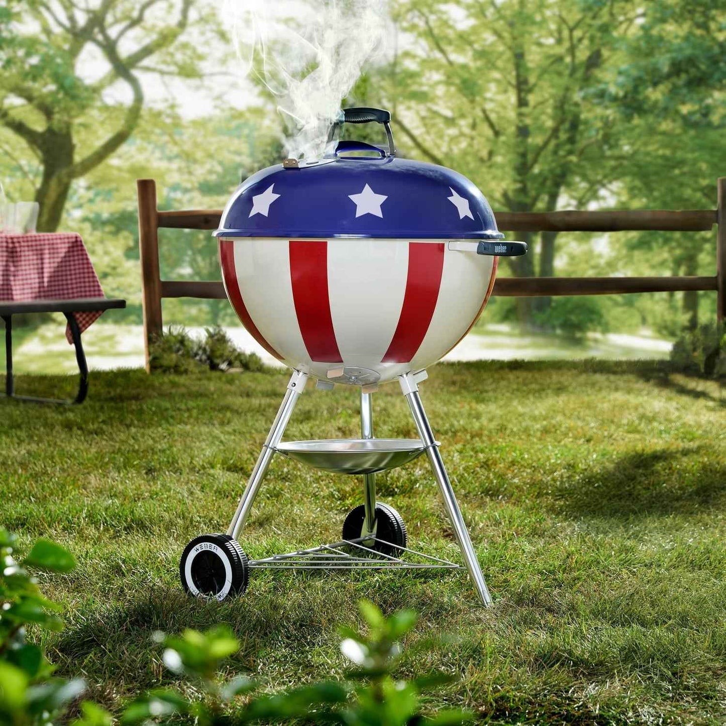 Weber 22" Star Spangled Charcoal Kettle Grill