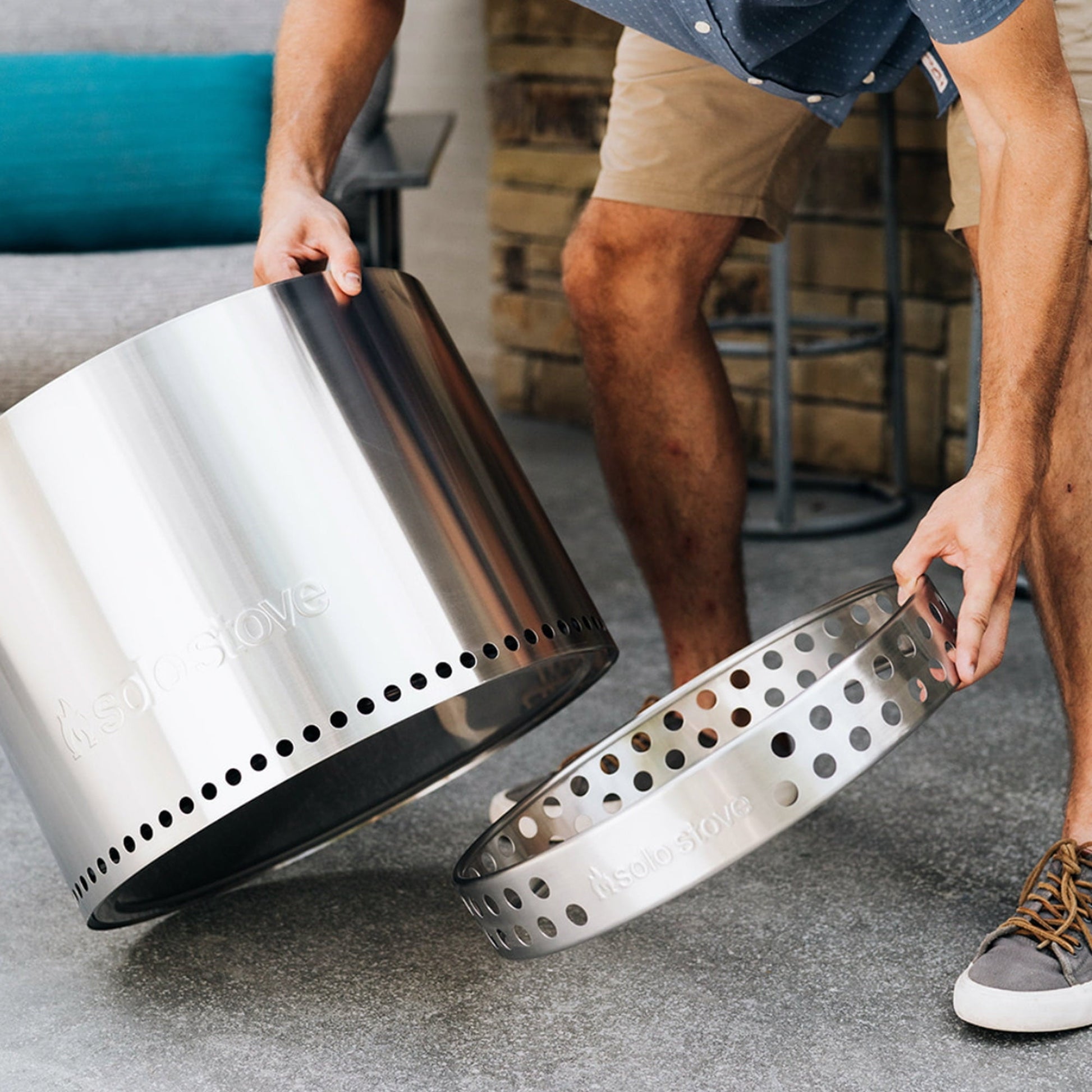 Solo Stove Bonfire 2.0 with Stand, Smokeless Fire Pit | Wood Burning Fireplaces W/ Removable Ash Pan, Portable Outdoor Firepit - for Camping, Stainless Steel, H: 16.75 in x Dia: 19.5 in, 25.1 lbs - Home OXO