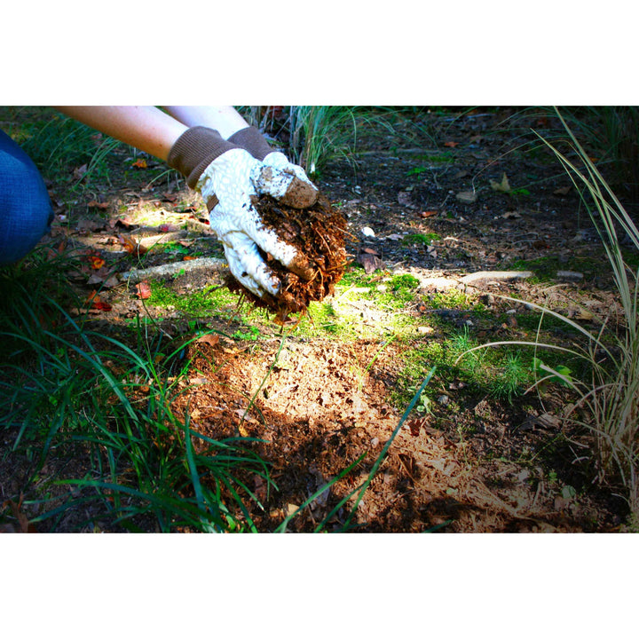 Yard Force Leaf Shredder 22-inch Corded Electric, 12:1 Mulch ratio, 0.095 Nylon Trimmer Line, Bonus Accessory Kit included