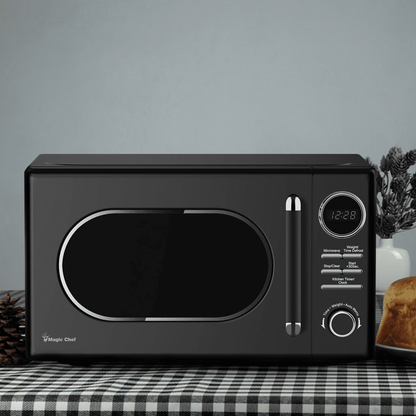 Magic Chef 0.7 Cubic Feet 700W Classic Retro Countertop Microwave, Black