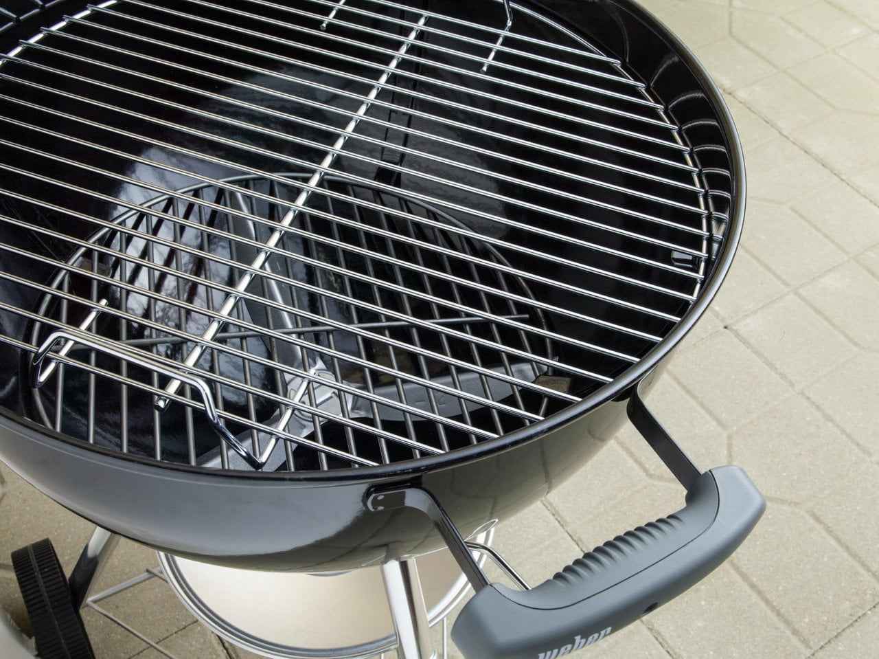 Weber Original Kettle Charcoal Grill 18"