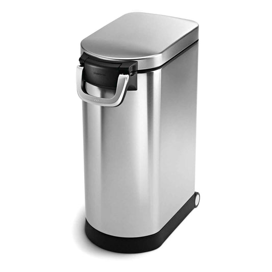 simplehuman 30 Liter Large Pet Food Storage Container, Brushed Stainless Steel for Dog Food, Cat Food, and Bird Feed