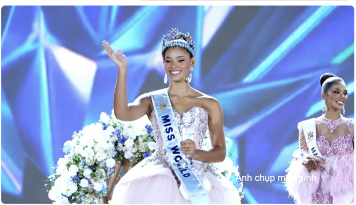 Johiri Mola Dominguez, the new Miss Universe