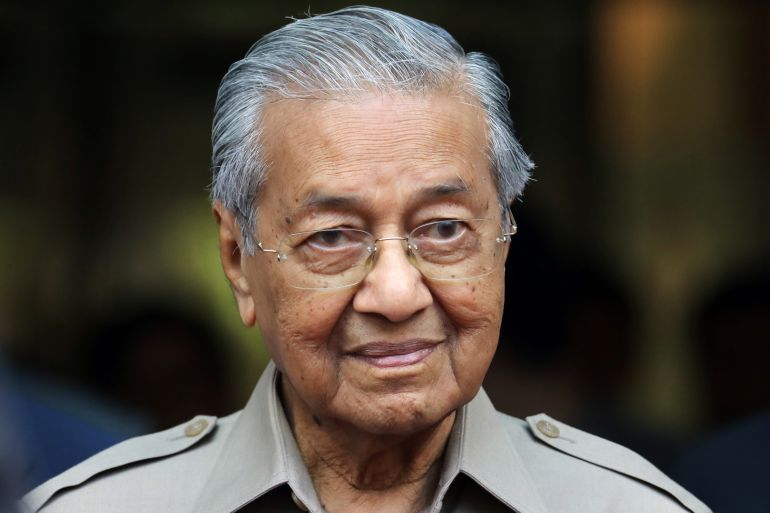 The Gaza file, the two-state solution and the recipe for a long life… Mahathir Mohamad talks to Al Jazeera live (video)