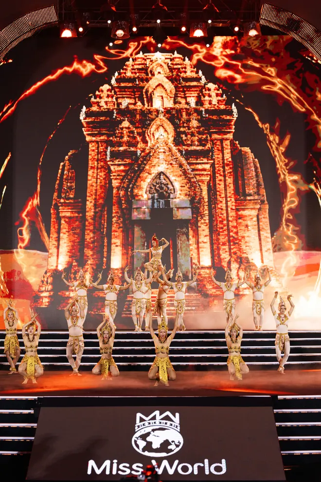 73rd Miss World Finals Night in Vietnam: Revisiting 75th Anniversary Historic Coronation Moments - Photo 1.